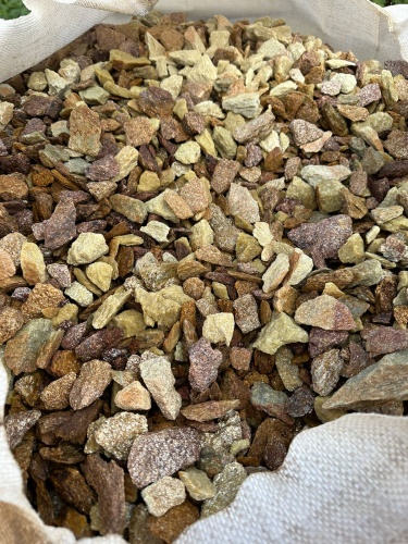 Златолит персиковый декоративная каменная крошка купить в Воронеже