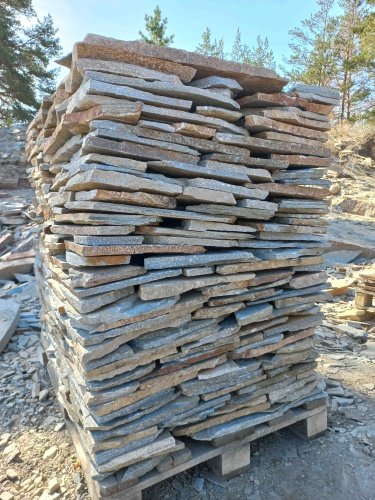 Плитняк златолит серебристый для фасада купить в Воронеже