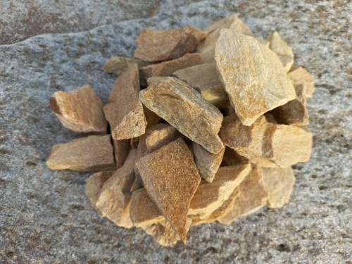 Златолит жёлтый декоративная каменная крошка купить в Воронеже