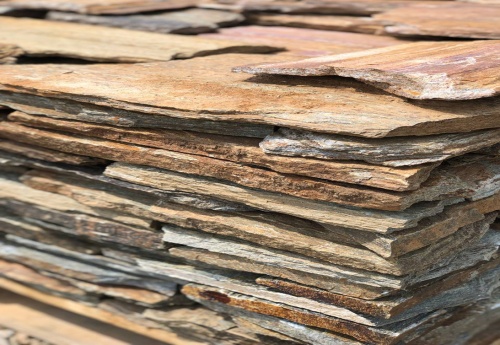 Плитняк кора дерева для цоколя, отмостки купить в Воронеже