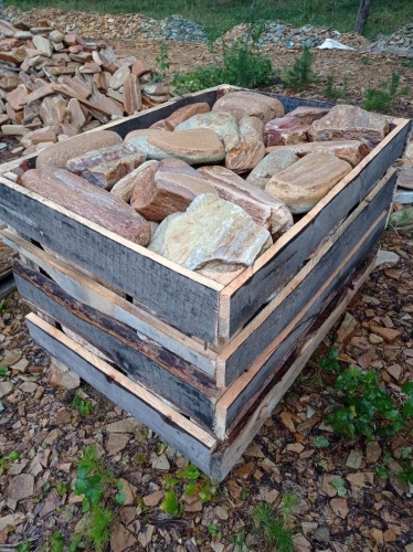 Златолит жёлтый, жёлто-зелёный глыбки и валуны для ланшафтного дизайна купить в Воронеже