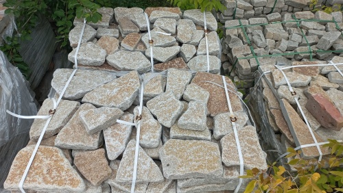 Гранитный плитняк галтованный для парковки купить в Воронеже